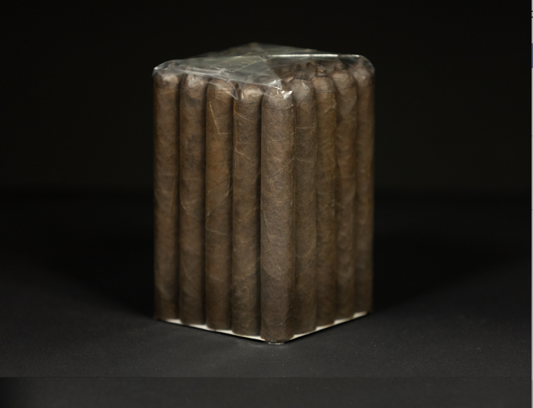 Toro 6 x 52 pigtail Maduro long filler – premium handmade Nicaraguan cigars from Soles Cigars
